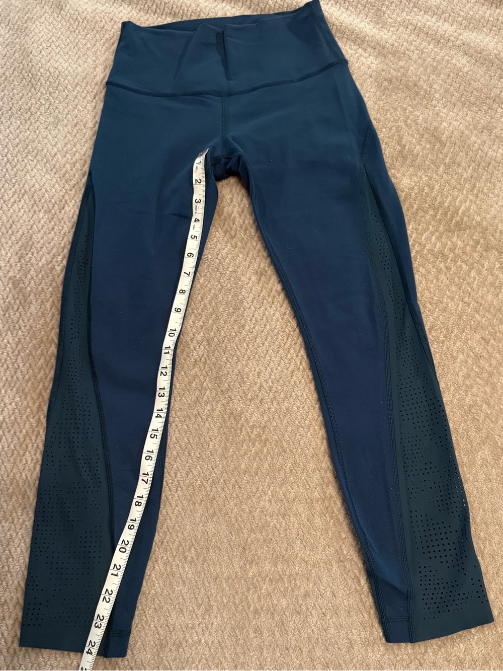 Lululemon Deep Teal High-Rise Cropped Leggings w/ Perforated Side Panels - Sz 6